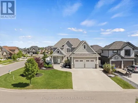 925 Lakewood Crescent Lakeshore ON N8L 1G6