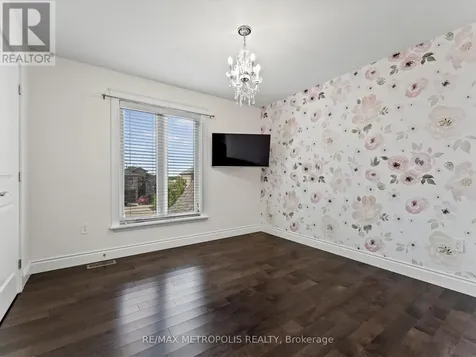 925 Lakewood Crescent Lakeshore ON N8L 1G6
