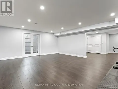 925 Lakewood Crescent Lakeshore ON N8L 1G6
