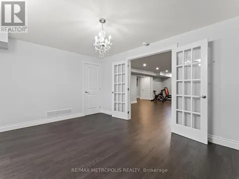 925 Lakewood Crescent Lakeshore ON N8L 1G6