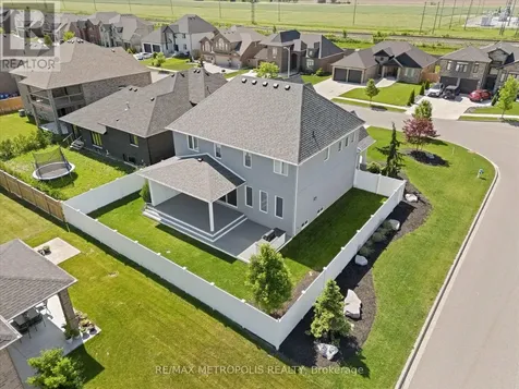 925 Lakewood Crescent Lakeshore ON N8L 1G6