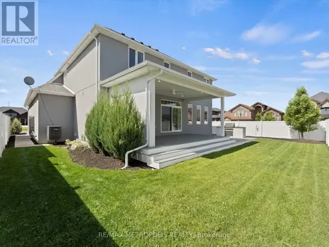 925 Lakewood Crescent Lakeshore ON N8L 1G6