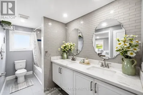 86 Carlyle Drive Kitchener ON N2P 1P5