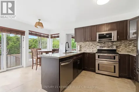 848 Fairlawn Avenue Ottawa ON K2A 4C2