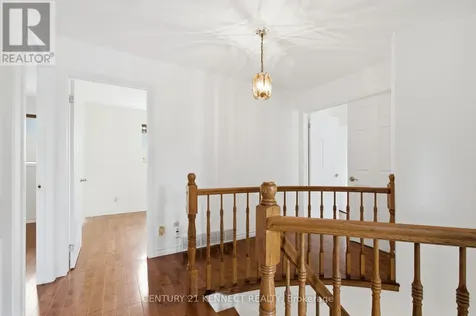 848 Fairlawn Avenue Ottawa ON K2A 4C2