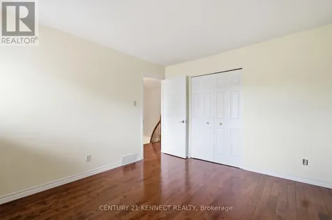 848 Fairlawn Avenue Ottawa ON K2A 4C2