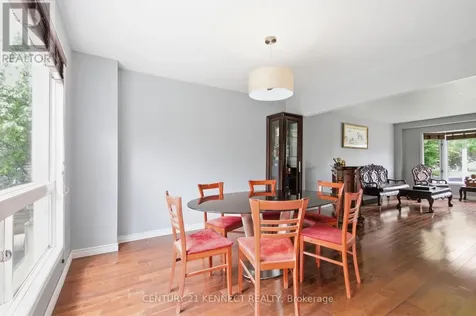 848 Fairlawn Avenue Ottawa ON K2A 4C2