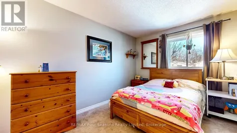 74 Telfer Road Collingwood ON L9Y 4S2