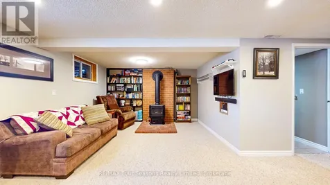 74 Telfer Road Collingwood ON L9Y 4S2