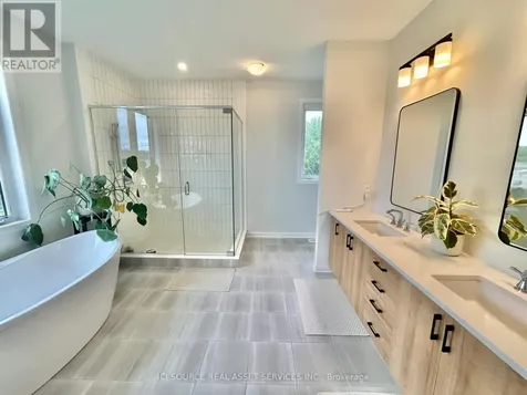 128 D'arleux Place Ottawa ON K4M 0W7