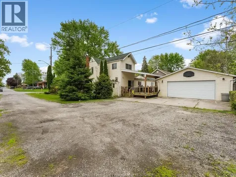 3803 Woodward Boulevard Windsor ON N8W 2Z2
