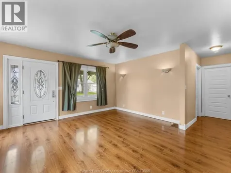 3803 Woodward Boulevard Windsor ON N8W 2Z2