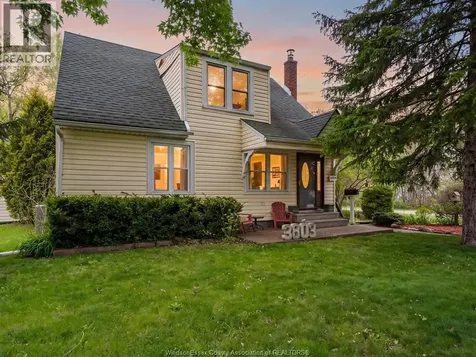 3803 Woodward Boulevard Windsor ON N8W 2Z2