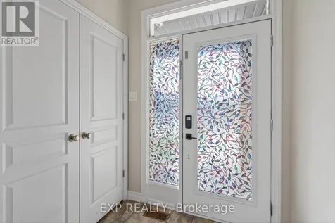322 Rainrock Crescent Ottawa ON K1W 0J7