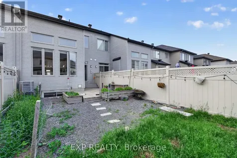 322 Rainrock Crescent Ottawa ON K1W 0J7