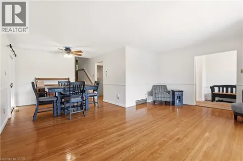 52 Parkside Avenue Dundas ON L9H 2S7