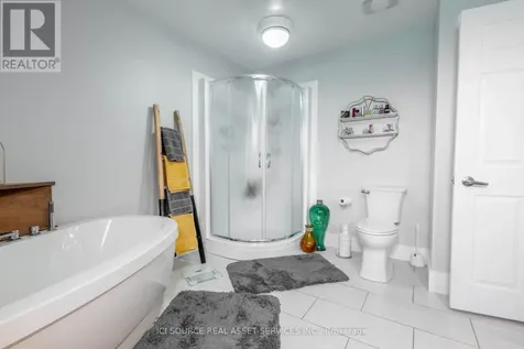 19241 Richmond Court South Glengarry ON K0C 2E0