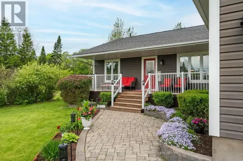 19241 Richmond Court South Glengarry ON K0C 2E0