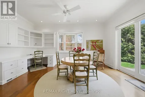 28 Maple Drive Orillia ON L3V 3W2