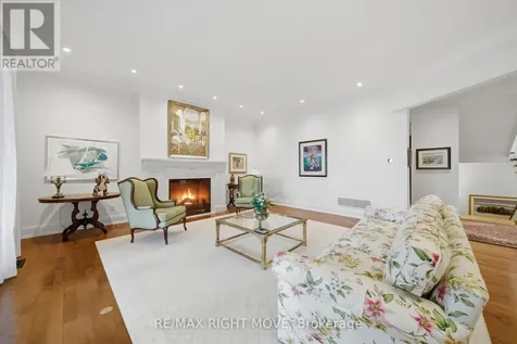 28 Maple Drive Orillia ON L3V 3W2
