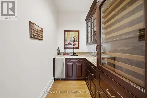 28 Maple Drive Orillia ON L3V 3W2