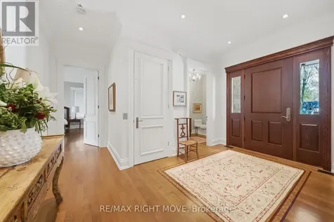 28 Maple Drive Orillia ON L3V 3W2