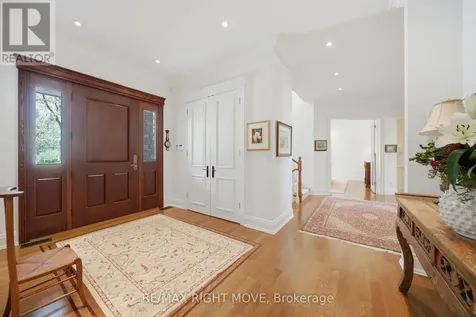 28 Maple Drive Orillia ON L3V 3W2