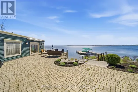 28 Maple Drive Orillia ON L3V 3W2