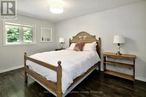 26 Middle Avenue Meaford ON N4L 1A8