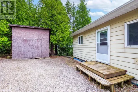 68 Tamarac Road Northern Bruce Peninsula ON N0H 2M0