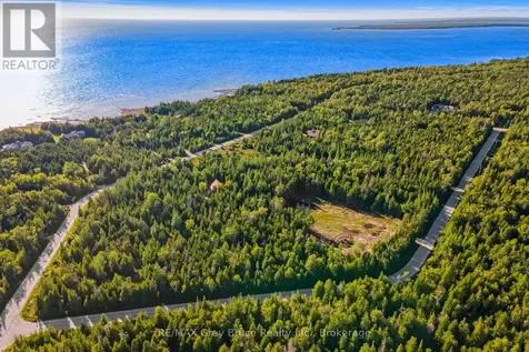 30 Huron Park Road Northern Bruce Peninsula ON N0H 1W0