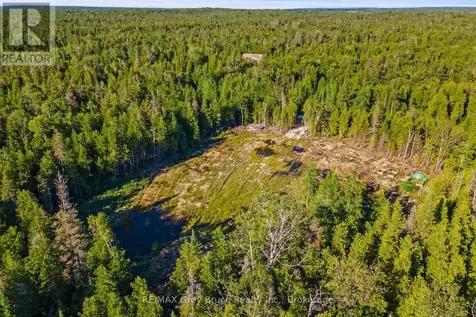 30 Huron Park Road Northern Bruce Peninsula ON N0H 1W0