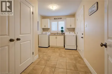 135 Gerber Meadows Drive Wellesley ON N0B 2T0