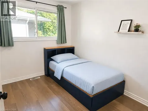 637 Silverbirch Road Waterloo ON N2L 4R4