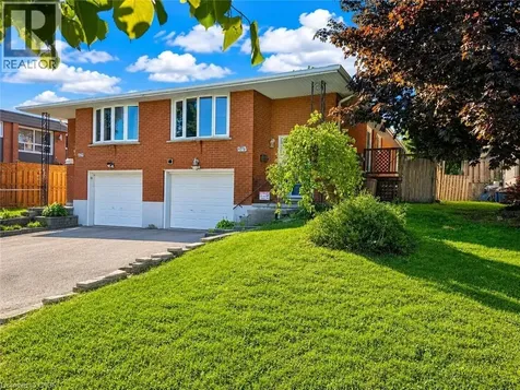 637 Silverbirch Road Waterloo ON N2L 4R4