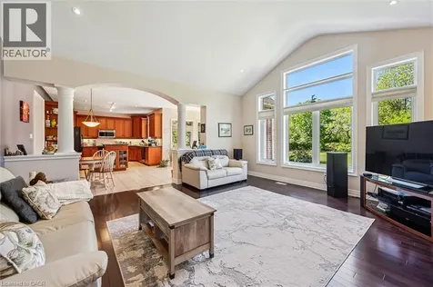 74 Pennsylvania Crescent Kitchener ON N2P 2S6