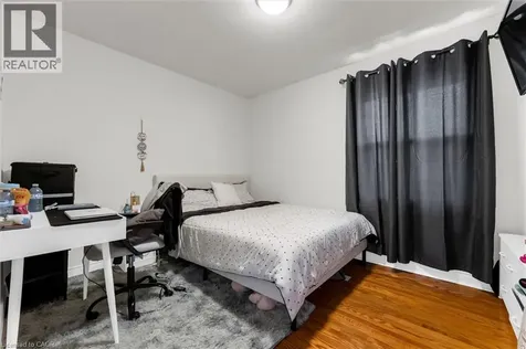 406 East 43rd Street Hamilton ON L8T 3E3