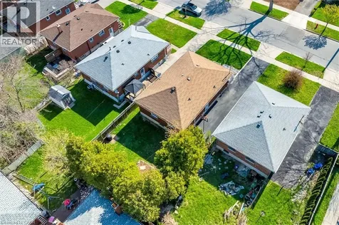 406 East 43rd Street Hamilton ON L8T 3E3