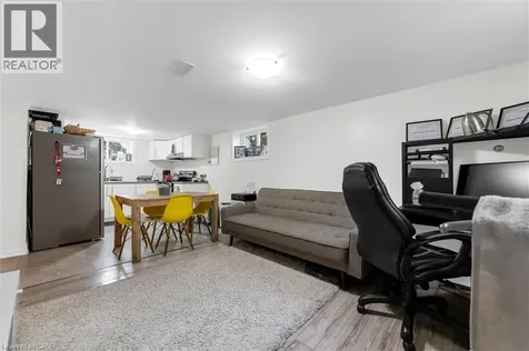 406 East 43rd Street Hamilton ON L8T 3E3