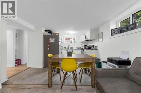 406 East 43rd Street Hamilton ON L8T 3E3