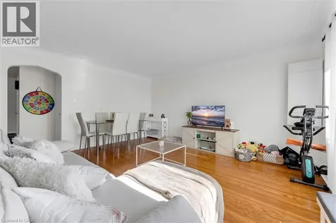 406 East 43rd Street Hamilton ON L8T 3E3