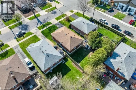 406 East 43rd Street Hamilton ON L8T 3E3