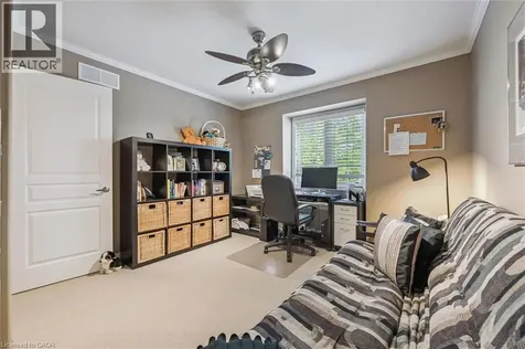 15 Bannister Court Cambridge ON N1S 4Z4