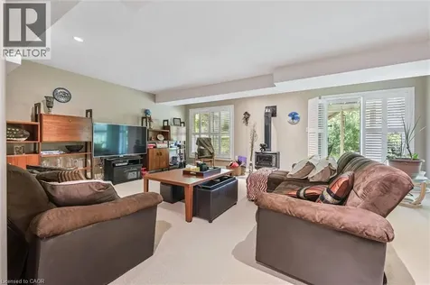 15 Bannister Court Cambridge ON N1S 4Z4