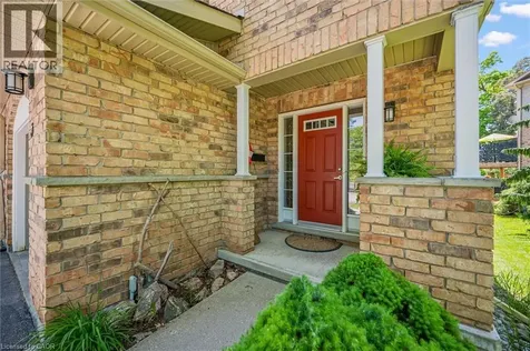 15 Bannister Court Cambridge ON N1S 4Z4