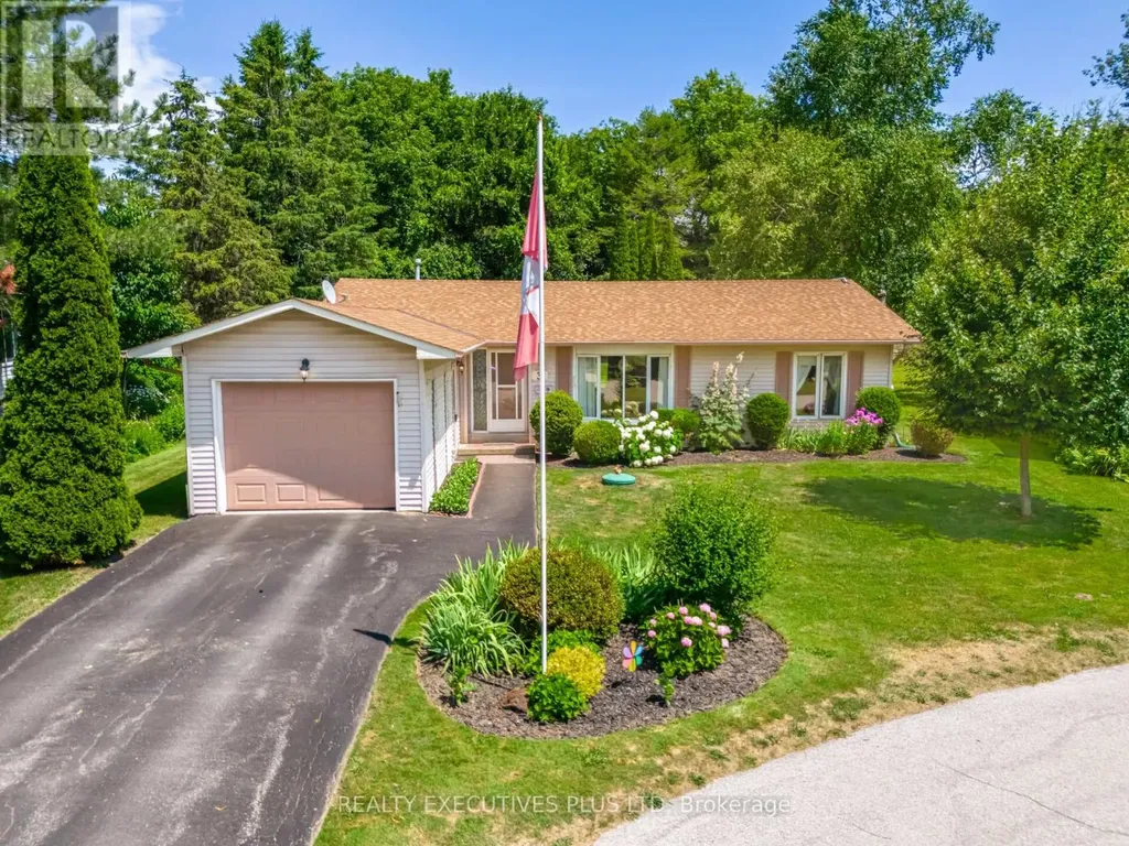 3 Pineview Court New Tecumseth ON L0G 1W0