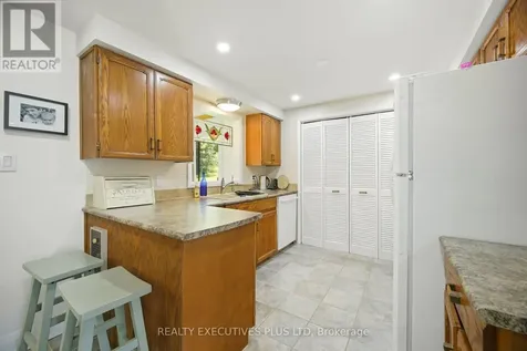 3 Pineview Court New Tecumseth ON L0G 1W0