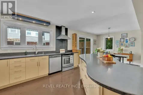 144 Monterey Drive Ottawa ON K2H 7A8