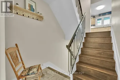 144 Monterey Drive Ottawa ON K2H 7A8