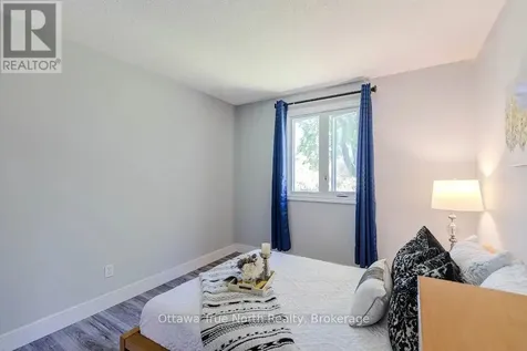 35 Tauvette Street Ottawa ON K1B 3A1